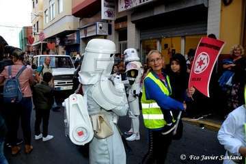 La Cabalgata Real recorre la zona comercial de Los Llanos de Telde (Foto Antonio Alí y Francisco Javier Santana)